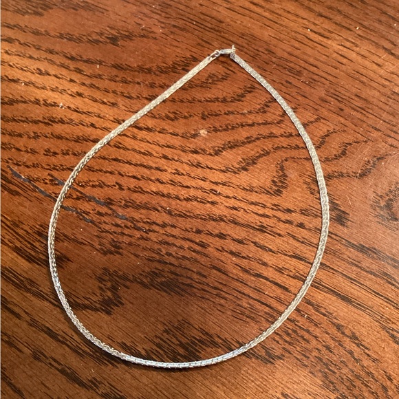 Vintage Necklace - Picture 2 of 6